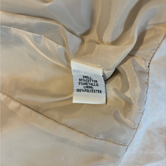 Kenneth Cole Stylish Tan Ruffle  Jacket - Picture 6 of 7